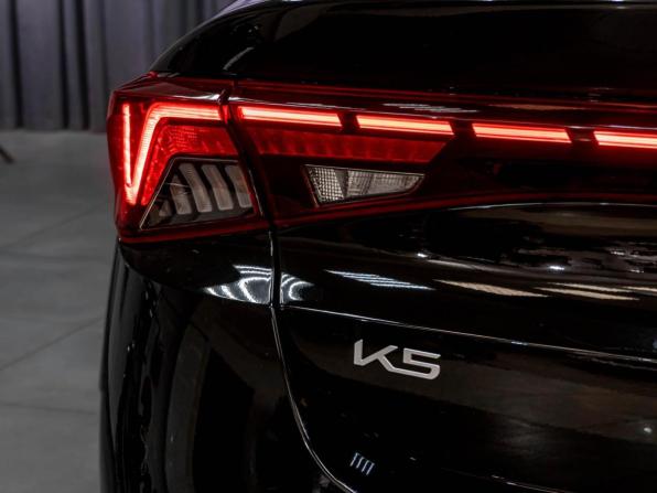 Kia K5 III с пробегом 2025 года, цена 3 599 000 рублей, 39067 км, седан, Автокод Объявления