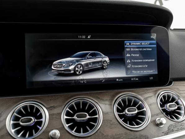 Mercedes-Benz E-Класс V (W213 S213 C238) с пробегом 2017 года, цена 2 930 000 рублей, 166604 км, седан, Автокод Объявления