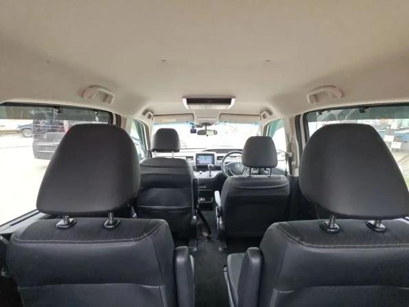 Honda Freed II Рестайлинг с пробегом 2023 года, цена 1 690 000 рублей, 40000 км, компактвэн, Автокод Объявления