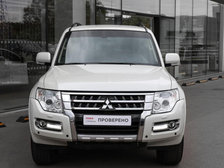 Mitsubishi Pajero IV Рестайлинг 2 Москва  - изображение 2