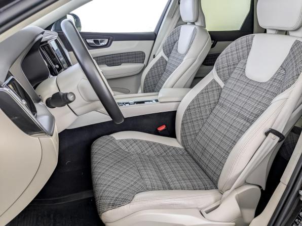 Volvo XC60 II с пробегом 2020 года, цена 3 700 000 рублей, 93905 км, внедорожник, Автокод Объявления