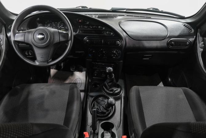 Chevrolet Niva I Рестайлинг с пробегом 2019 года, цена 899 000 рублей, 137000 км, внедорожник, Автокод Объявления