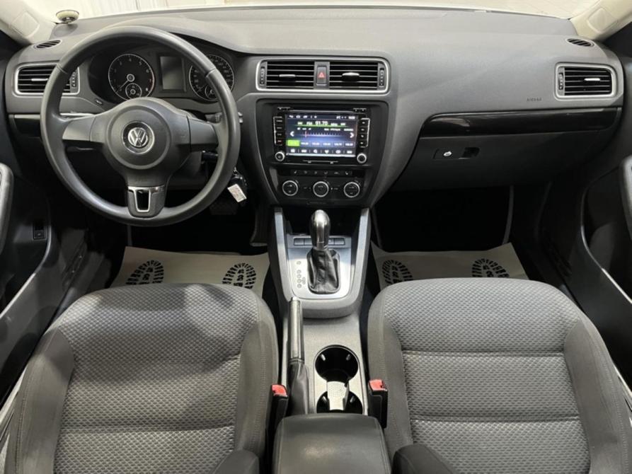 Volkswagen Jetta VI Курск  - изображение 8
