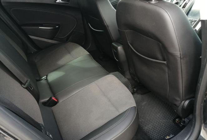 Opel Astra J Рестайлинг с пробегом 2012 года, цена 760 000 рублей, 151800 км, хэтчбек, Автокод Объявления