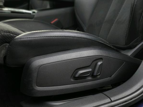 Audi A4 V (B9) Рестайлинг с пробегом 2020 года, цена 3 250 000 рублей, 106000 км, седан, Автокод Объявления