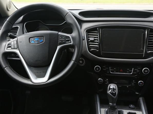 Geely Emgrand X7 I Рестайлинг 2 с пробегом 2019 года, цена 1 040 000 рублей, 100500 км, внедорожник, Автокод Объявления