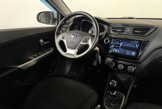 Kia Rio III с пробегом 2015 года, цена 1 020 000 рублей, 77503 км, хэтчбек, Автокод Объявления