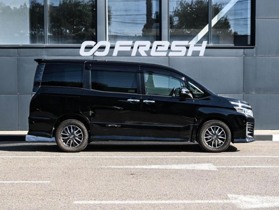 Toyota Voxy III (R80) Новороссийск  - изображение 5