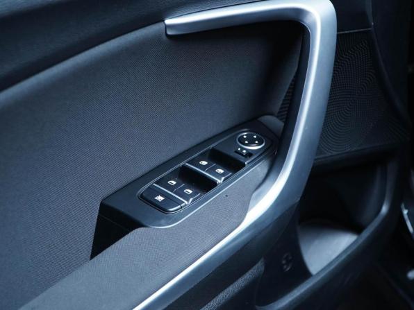 Kia Ceed III Рестайлинг с пробегом 2022 года, цена 1 851 444 рубля, 150171 км, хэтчбек, Автокод Объявления