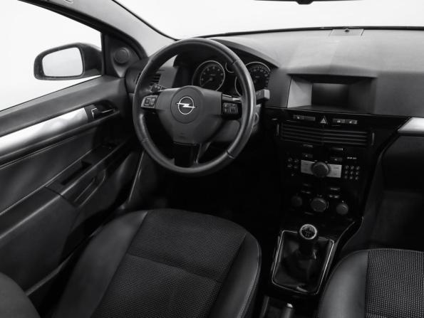 Opel Astra H Рестайлинг с пробегом 2008 года, цена 425 000 рублей, 277368 км, хэтчбек, Автокод Объявления