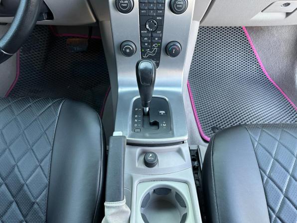 Volvo C30 I с пробегом 2007 года, цена 799 000 рублей, 98143 км, хэтчбек, Автокод Объявления