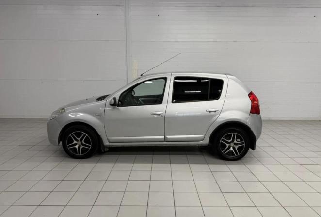 Renault Sandero I с пробегом 2012 года, цена 595 000 рублей, 217934 км, хэтчбек, Автокод Объявления