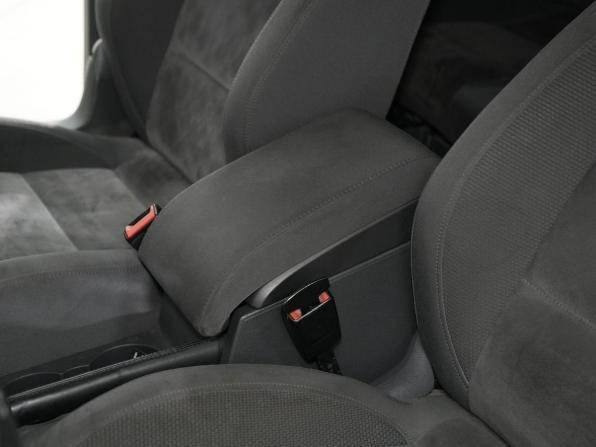 Volkswagen Touran I Рестайлинг 2 с пробегом 2012 года, цена 880 000 рублей, 210000 км, компактвэн, Автокод Объявления