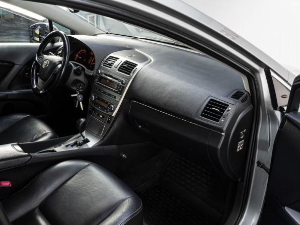 Toyota Avensis III с пробегом 2011 года, цена 1 090 000 рублей, 201603 км, седан, Автокод Объявления