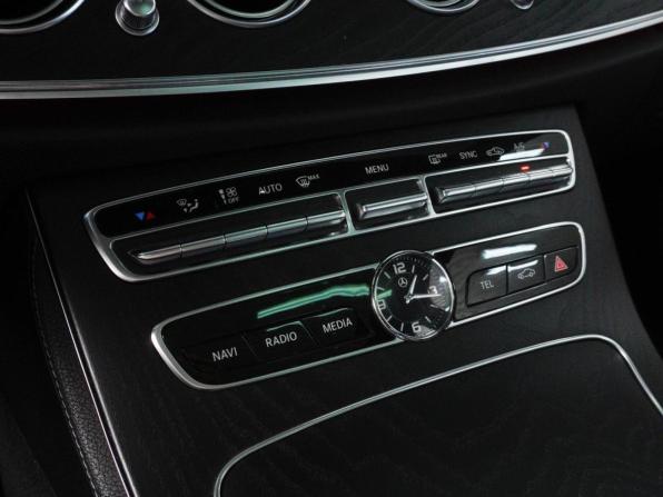 Mercedes-Benz E-Класс V (W213 S213 C238) с пробегом 2019 года, цена 3 625 000 рублей, 111506 км, седан, Автокод Объявления
