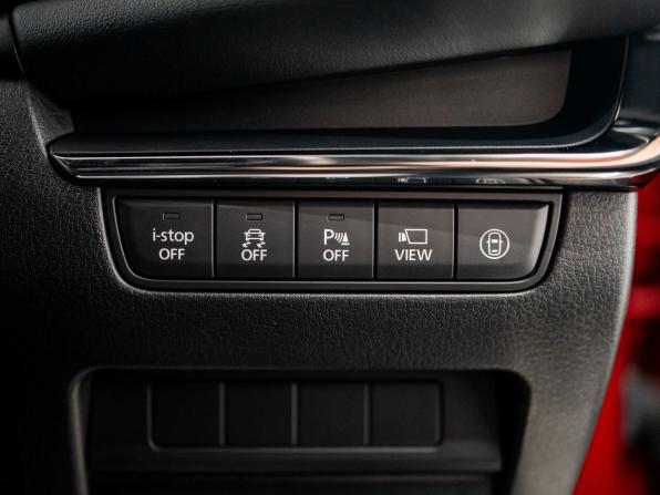 Mazda 3 IV (BP) с пробегом 2019 года, цена 1 649 000 рублей, 81336 км, хэтчбек, Автокод Объявления