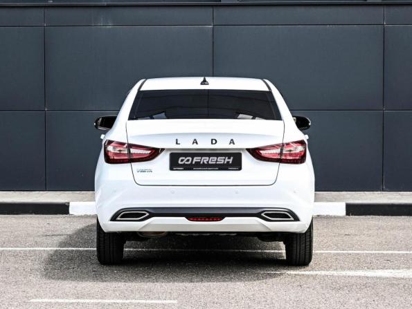 Lada (ВАЗ) Vesta I Рестайлинг (NG) с пробегом 2025 года, цена 1 439 000 рублей, 10038 км, седан, Автокод Объявления