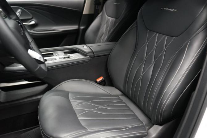 Chery Arrizo 8 с пробегом 2024 года, цена 2 150 000 рублей, 38800 км, седан, Автокод Объявления