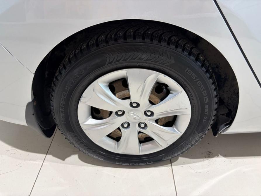 Hyundai Elantra V (MD) Рестайлинг Екатеринбург  - изображение 19