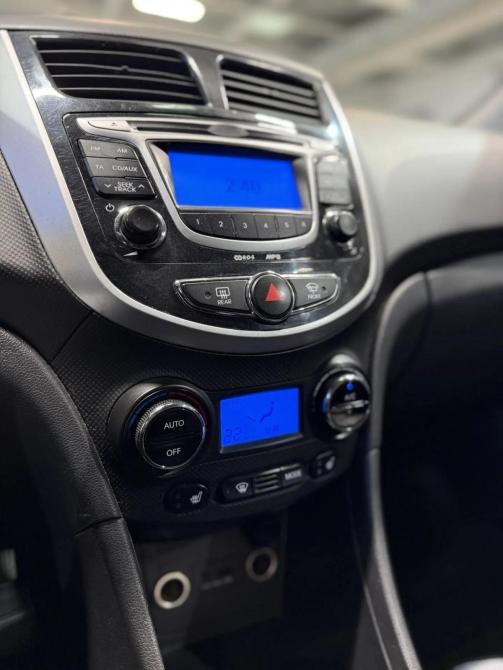 Hyundai Solaris I Челябинск  - изображение 9