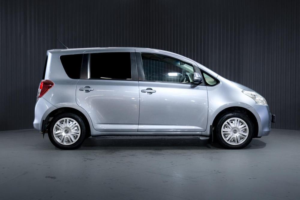 Toyota Ractis I Тюмень  - изображение 9