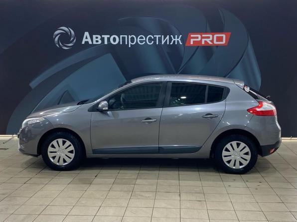 Renault Megane III с пробегом 2011 года, цена 450 000 рублей, 177653 км, хэтчбек, Автокод Объявления