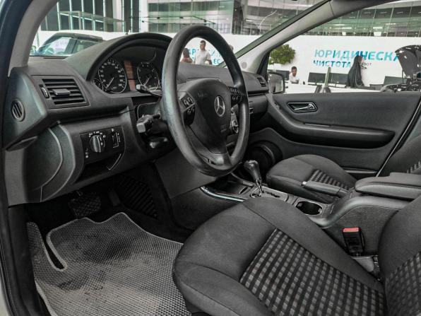 Mercedes-Benz A-Класс II (W169) Рестайлинг с пробегом 2012 года, цена 720 000 рублей, 176661 км, хэтчбек, Автокод Объявления