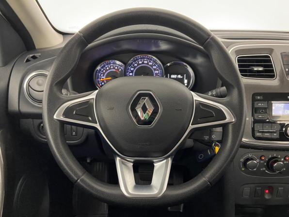 Renault Logan II Рестайлинг с пробегом 2021 года, цена 1 290 000 рублей, 66008 км, седан, Автокод Объявления