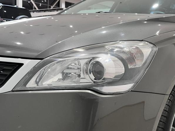 Kia Ceed I Рестайлинг с пробегом 2012 года, цена 786 000 рублей, 226100 км, хэтчбек, Автокод Объявления