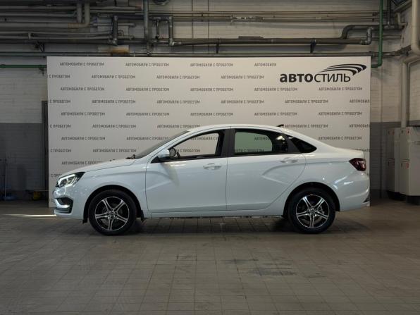 Lada (ВАЗ) Vesta I Рестайлинг (NG) с пробегом 2024 года, цена 1 319 000 рублей, 23000 км, седан, Автокод Объявления