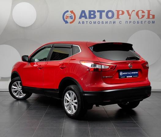 Nissan Qashqai II с пробегом 2014 года, цена 1 165 000 рублей, 210800 км, внедорожник, Автокод Объявления