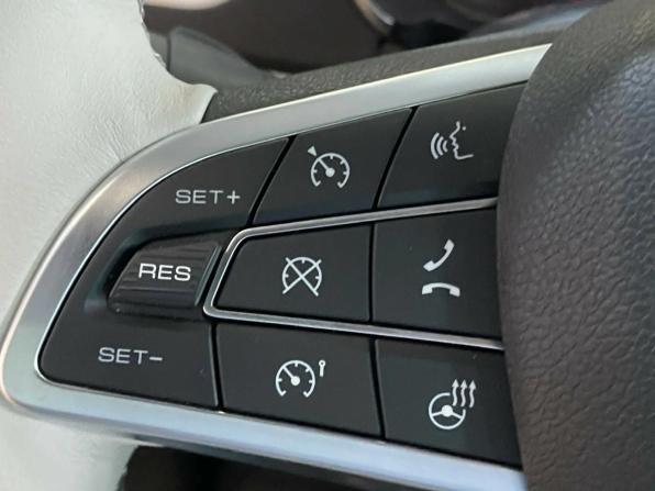 Lada (ВАЗ) Aura с пробегом 2025 года, цена 2 030 000 рублей, 45 км, седан, Автокод Объявления
