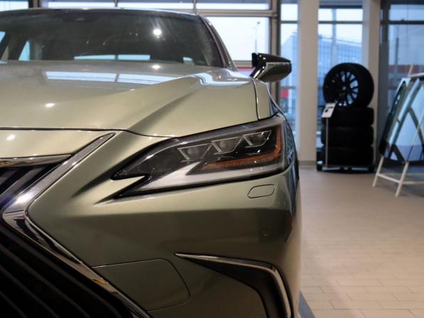Lexus ES VII с пробегом 2019 года, цена 3 890 000 рублей, 120542 км, седан, Автокод Объявления