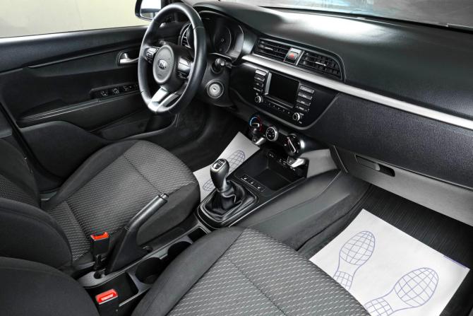 Kia Rio IV с пробегом 2017 года, цена 1 059 000 рублей, 182463 км, седан, Автокод Объявления