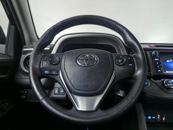 Toyota RAV4 IV (XA40) Рестайлинг с пробегом 2019 года, цена 2 395 000 рублей, 140813 км, внедорожник, Автокод Объявления