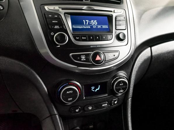 Hyundai Solaris I Рестайлинг с пробегом 2016 года, цена 1 050 000 рублей, 186006 км, седан, Автокод Объявления