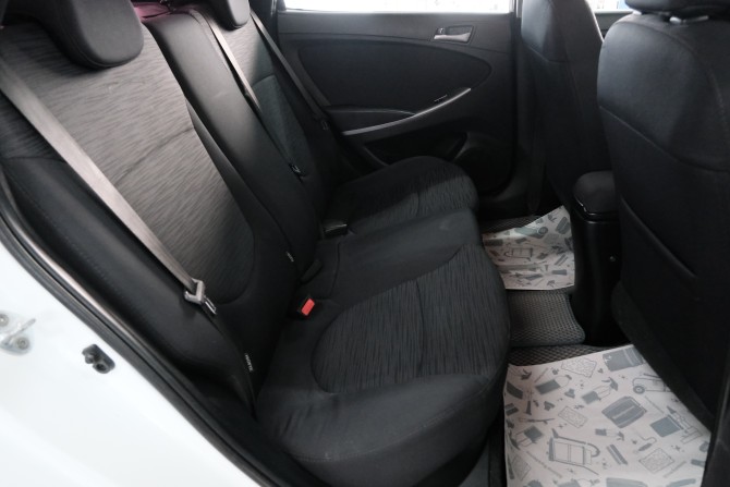Hyundai Solaris I Рестайлинг с пробегом 2016 года, цена 1 139 000 рублей, 177000 км, седан, Автокод Объявления