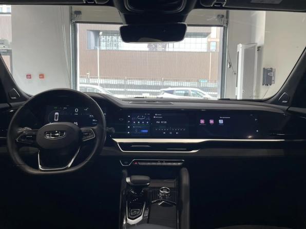 Geely Monjaro I с пробегом 2024 года, цена 3 499 000 рублей, 16969 км, внедорожник, Автокод Объявления