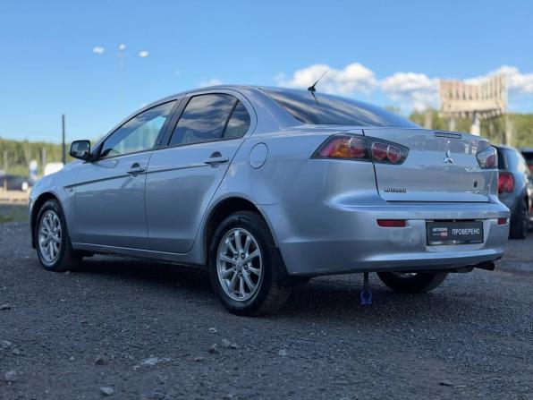Mitsubishi Lancer X Рестайлинг с пробегом 2012 года, цена 695 000 рублей, 255400 км, седан, Автокод Объявления
