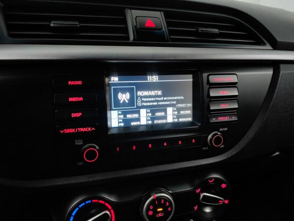 Kia Rio IV с пробегом 2017 года, цена 995 000 рублей, 251000 км, седан, Автокод Объявления