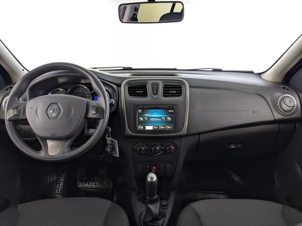 Renault Sandero II с пробегом 2014 года, цена 850 000 рублей, 53883 км, хэтчбек, Автокод Объявления