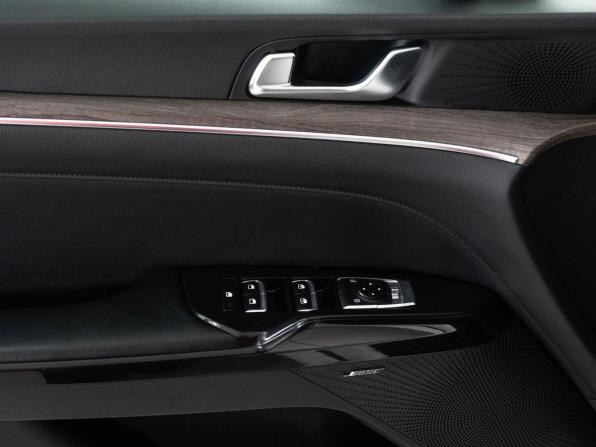 Kia K5 III с пробегом 2020 года, цена 2 568 000 рублей, 63000 км, седан, Автокод Объявления