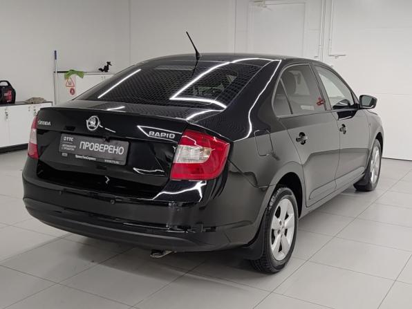 Skoda Rapid I с пробегом 2014 года, цена 870 000 рублей, 228363 км, лифтбек, Автокод Объявления
