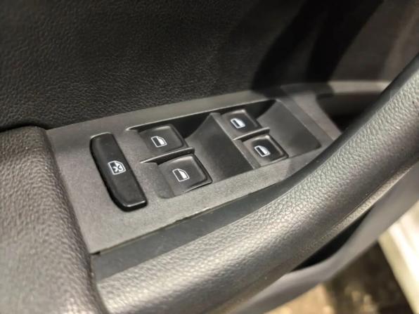 Skoda Octavia III (A7) с пробегом 2014 года, цена 890 000 рублей, 237620 км, лифтбек, Автокод Объявления