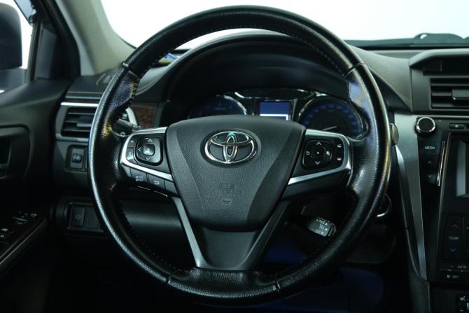 Toyota Camry VII (XV50) Рестайлинг с пробегом 2015 года, цена 1 949 000 рублей, 190300 км, седан, Автокод Объявления
