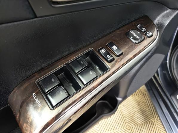 Toyota Camry VII (XV50) Рестайлинг с пробегом 2015 года, цена 2 050 000 рублей, 182596 км, седан, Автокод Объявления