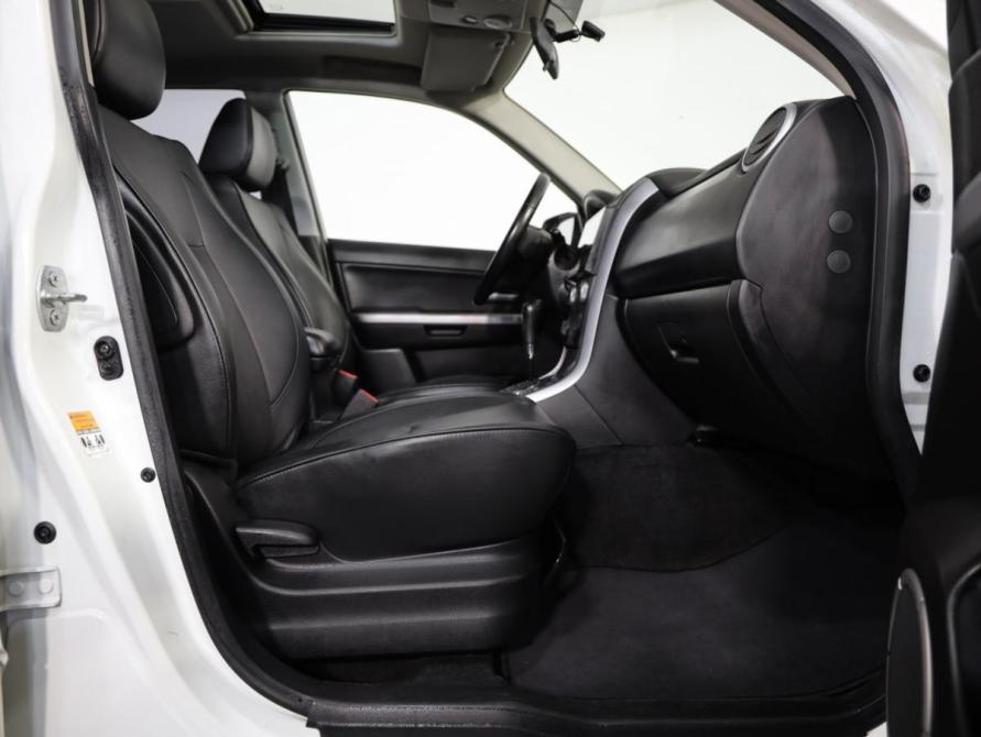Suzuki Grand Vitara II Рестайлинг Санкт-Петербург  - изображение 20