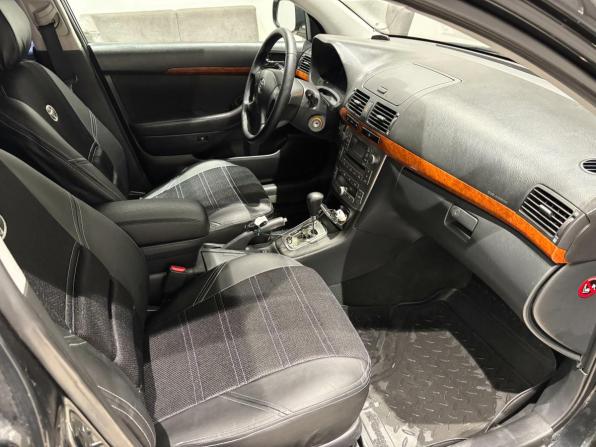 Toyota Avensis II Рестайлинг с пробегом 2008 года, цена 950 000 рублей, 215943 км, седан, Автокод Объявления