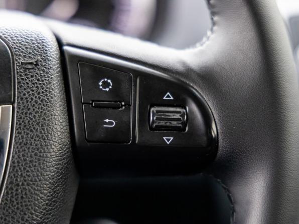Skoda Octavia II (A5) Рестайлинг с пробегом 2012 года, цена 938 000 рублей, 210641 км, лифтбек, Автокод Объявления