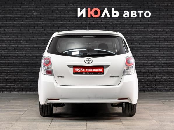 Toyota Verso I с пробегом 2011 года, цена 1 150 000 рублей, 210021 км, компактвэн, Автокод Объявления